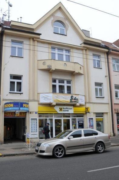 Penzion Pupendo Hradec Králové Екстериор снимка